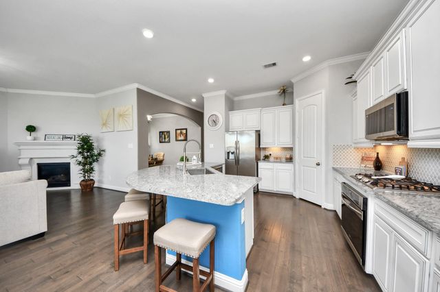 3615 Pasteur Lane, Iowa Colony, TX 77583