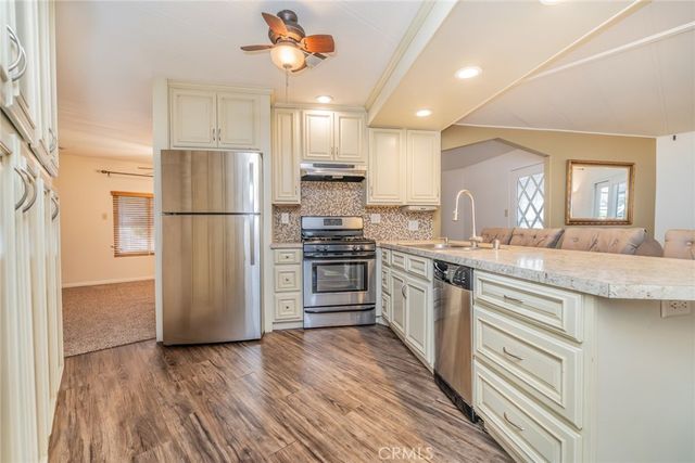 15111 Pipeline Avenue 85, Chino Hills, CA 91709