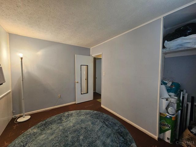 4728 Kirby Avenue, Cincinnati, OH 45223
