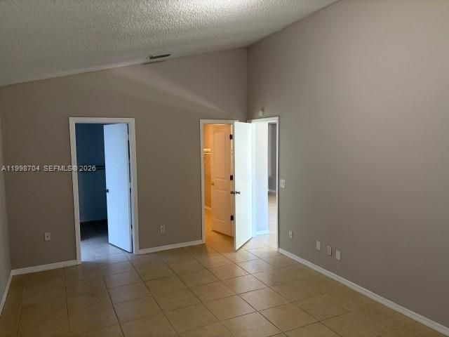 2992 SW Lucerne St, Port St. Lucie, FL 34953