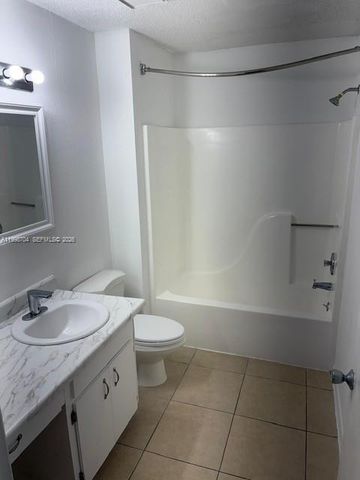 2992 SW Lucerne St, Port St. Lucie, FL 34953