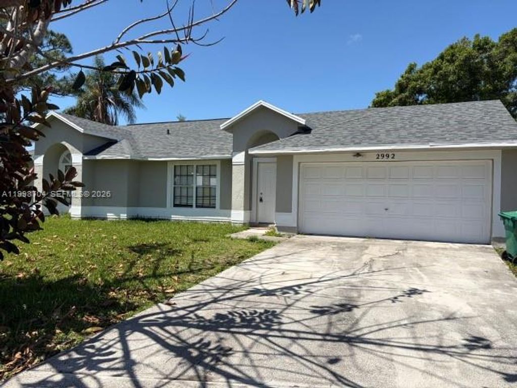 2992 SW Lucerne St, Port St. Lucie, FL 34953