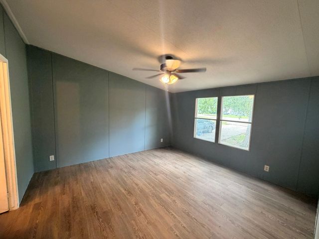 16443 Brittany Way, Conroe, TX 77306