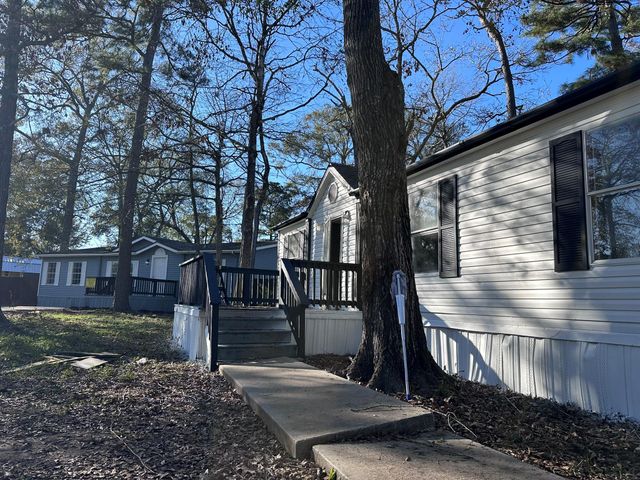 16443 Brittany Way, Conroe, TX 77306