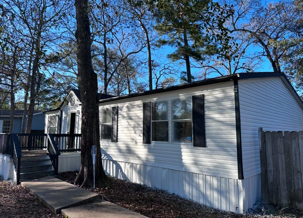 16443 Brittany Way, Conroe, TX 77306