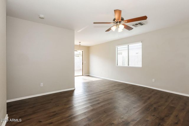 841 E LAMONTE Street, San Tan Valley, AZ 85140