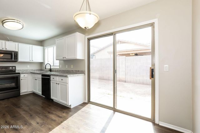 841 E LAMONTE Street, San Tan Valley, AZ 85140