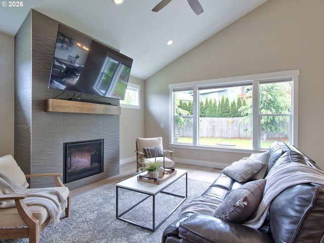 11807 Nw 7TH Ave, Vancouver, WA 98685