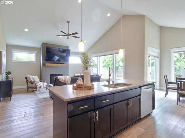 11807 Nw 7TH Ave, Vancouver, WA 98685