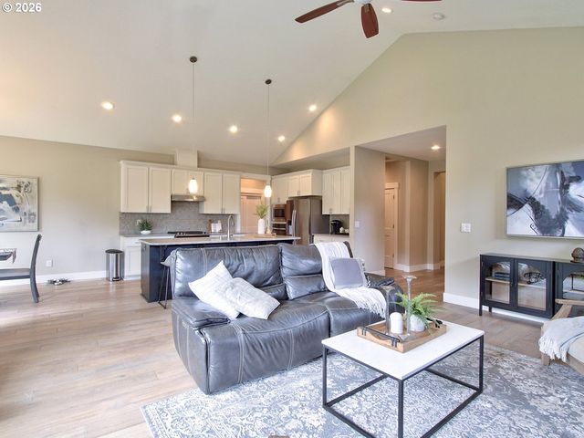 11807 Nw 7TH Ave, Vancouver, WA 98685