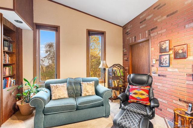 12 Cedar Lane, Poughquag, NY 12570