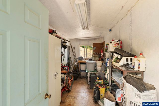 192 NW Canyon Dr, Dundee, OR 97115
