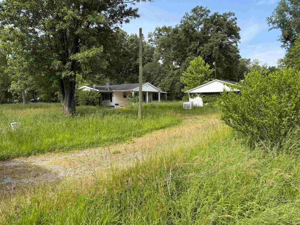 12101 Maier Road, Mount Vernon, IN 47620