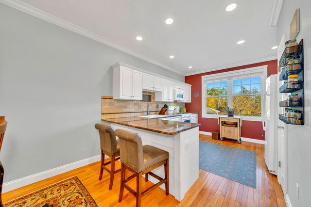 131 Court St Unit 10, Exeter, NH 03833