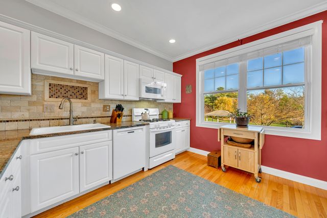 131 Court St Unit 10, Exeter, NH 03833