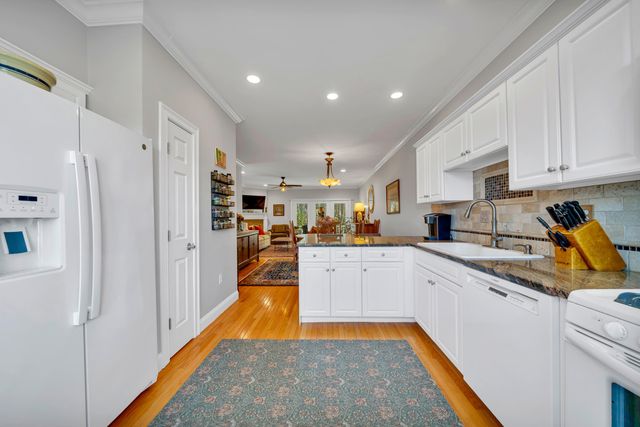 131 Court St Unit 10, Exeter, NH 03833