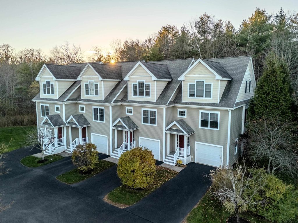 131 Court St Unit 10, Exeter, NH 03833