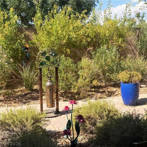 72 Newton Ridge Way, Las Vegas, NV 89183