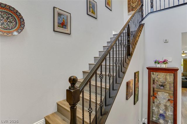 72 Newton Ridge Way, Las Vegas, NV 89183