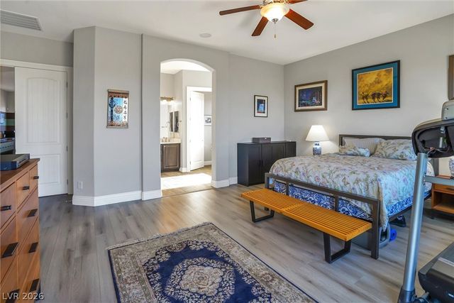 72 Newton Ridge Way, Las Vegas, NV 89183