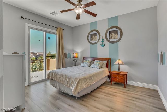 72 Newton Ridge Way, Las Vegas, NV 89183