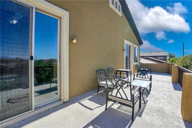 72 Newton Ridge Way, Las Vegas, NV 89183
