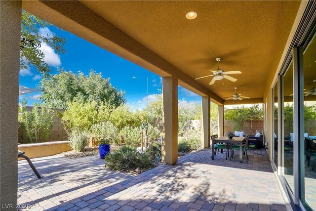 72 Newton Ridge Way, Las Vegas, NV 89183