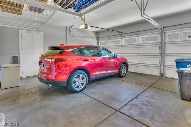 72 Newton Ridge Way, Las Vegas, NV 89183