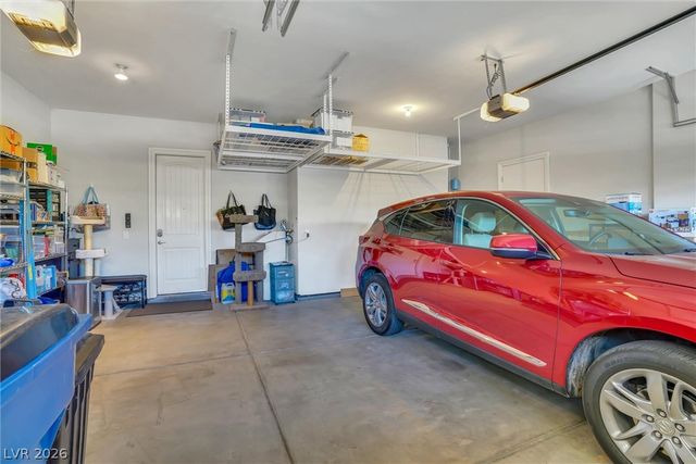 72 Newton Ridge Way, Las Vegas, NV 89183