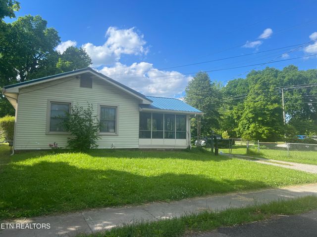 1921 Albert Ave, Knoxville, TN 37917
