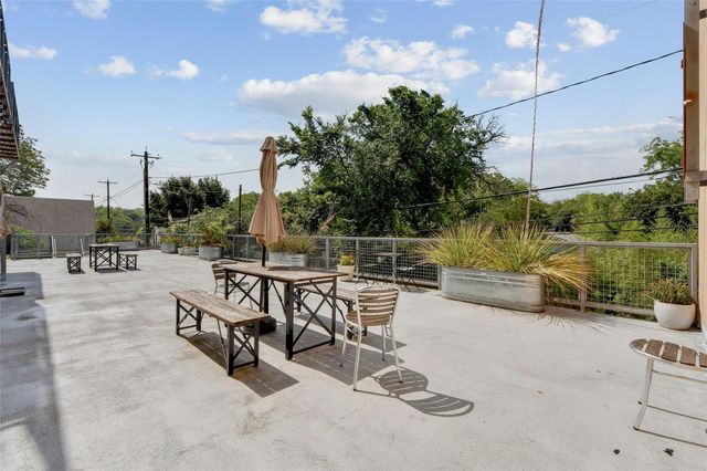 1601 E Cesar Chavez ST 201, Austin, TX 78702