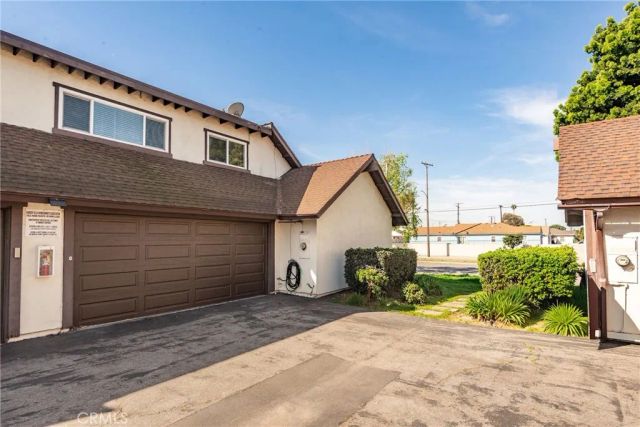 23020 S Vermont, Torrance, CA 90502