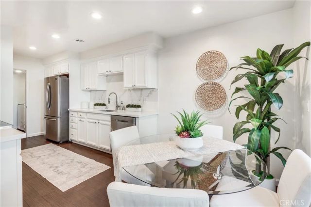 23020 S Vermont, Torrance, CA 90502