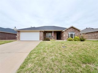 5617 Yellow Brick Road, Abilene, TX 79602