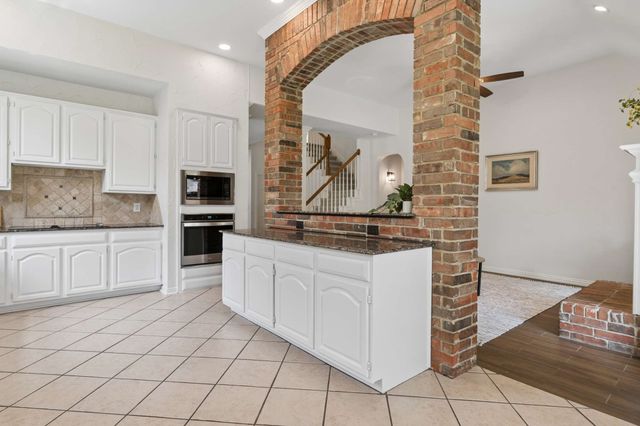 5511 S Briar Ridge Circle, Mckinney, TX 75072
