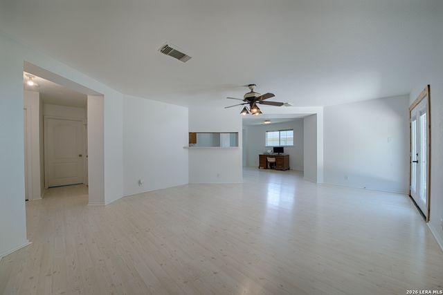 114 Lauren, Boerne, TX 78006