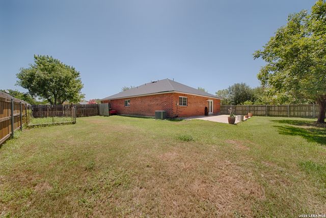 114 Lauren, Boerne, TX 78006