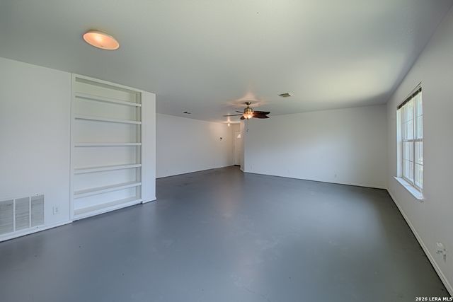 114 Lauren, Boerne, TX 78006