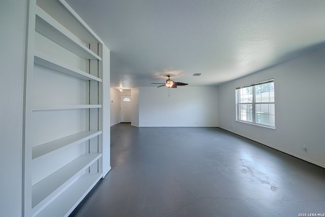 114 Lauren, Boerne, TX 78006