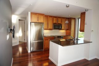 10-40 Nouvelle Way 748 N, Natick, MA 01760