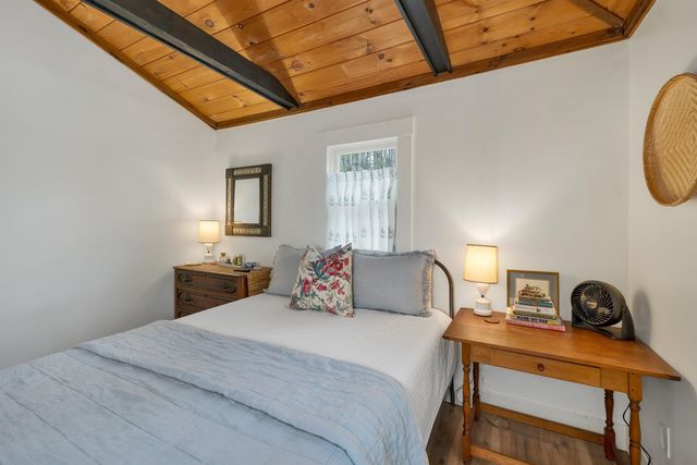 78 Beach Pond Road, Wolfeboro, NH 03894