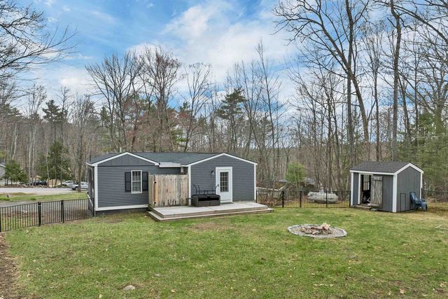 78 Beach Pond Road, Wolfeboro, NH 03894