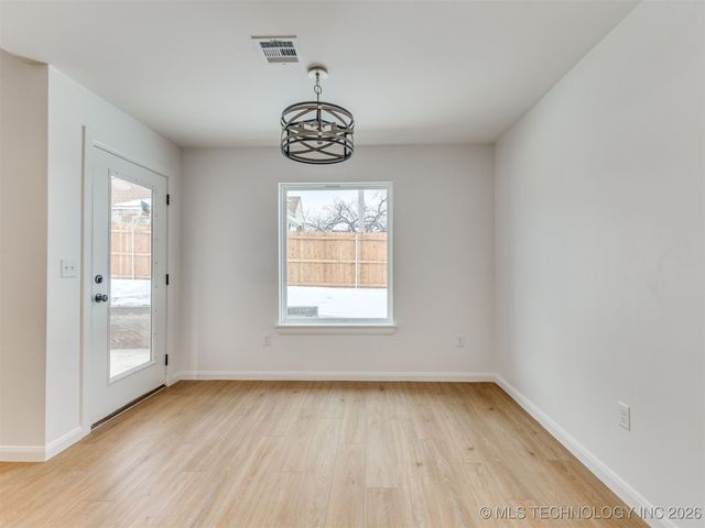 730 E 38th Street N, Tulsa, OK 74106