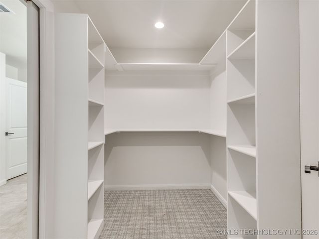 730 E 38th Street N, Tulsa, OK 74106