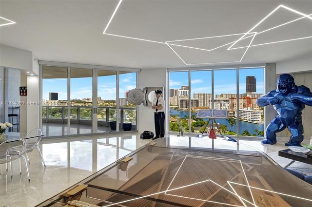 21200 Point Place 1204, Aventura, FL 33180