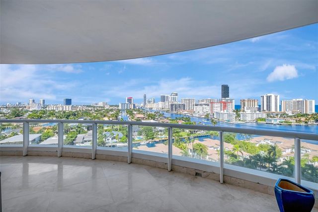 21200 Point Place 1204, Aventura, FL 33180