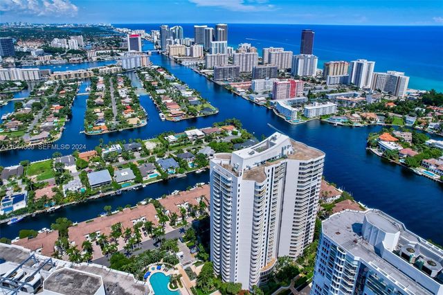 21200 Point Place 1204, Aventura, FL 33180