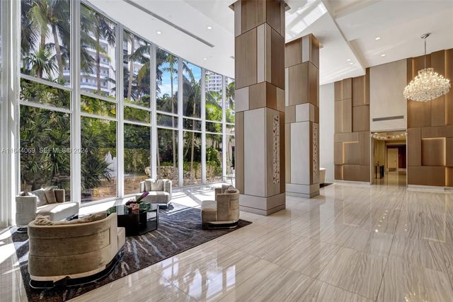 21200 Point Place 1204, Aventura, FL 33180