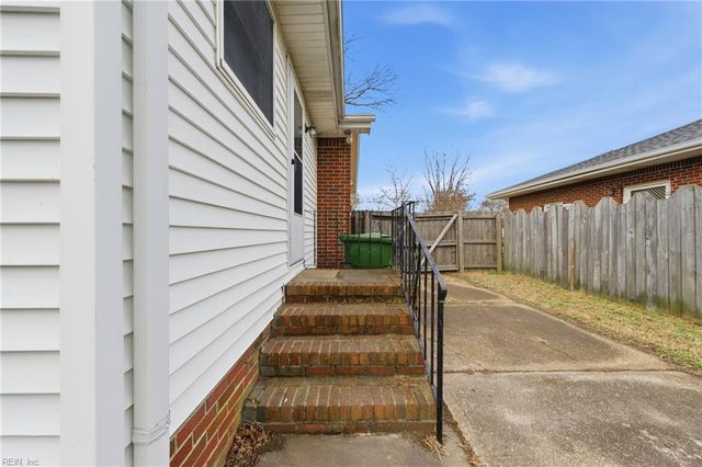 2725 Greendale AVE, Norfolk, VA 23518