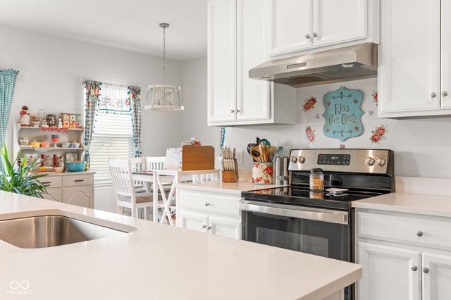 2710 Krasner Drive, Brownsburg, IN 46112